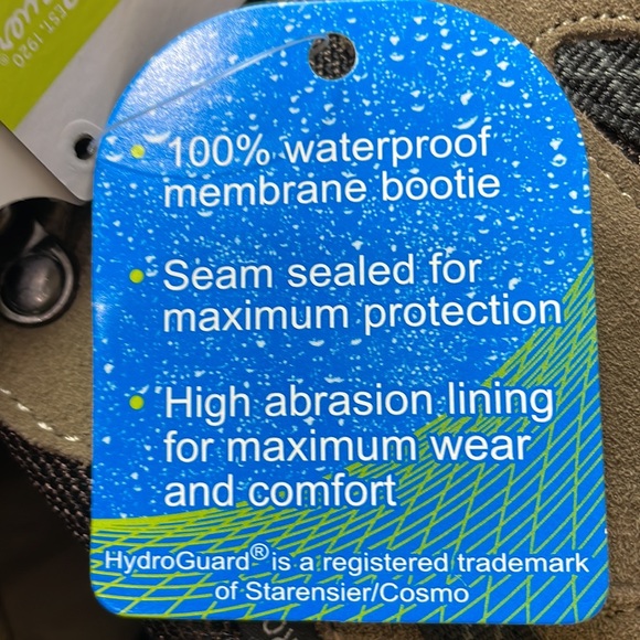 Eddie Bauer mens hiking boot. - Picture 6 of 8